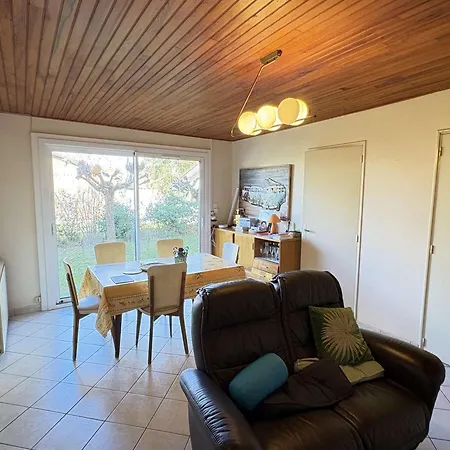Maison De Conviviale Pres Du Avec Wi-fi, - Fr-1-831-17 *