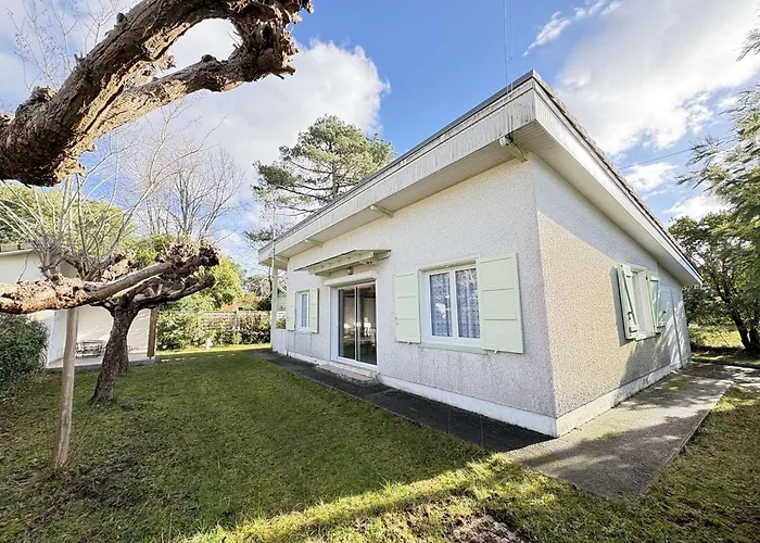 Semesterbostad Maison De Conviviale Pres Du Avec Wi-fi, - Fr-1-831-17 *